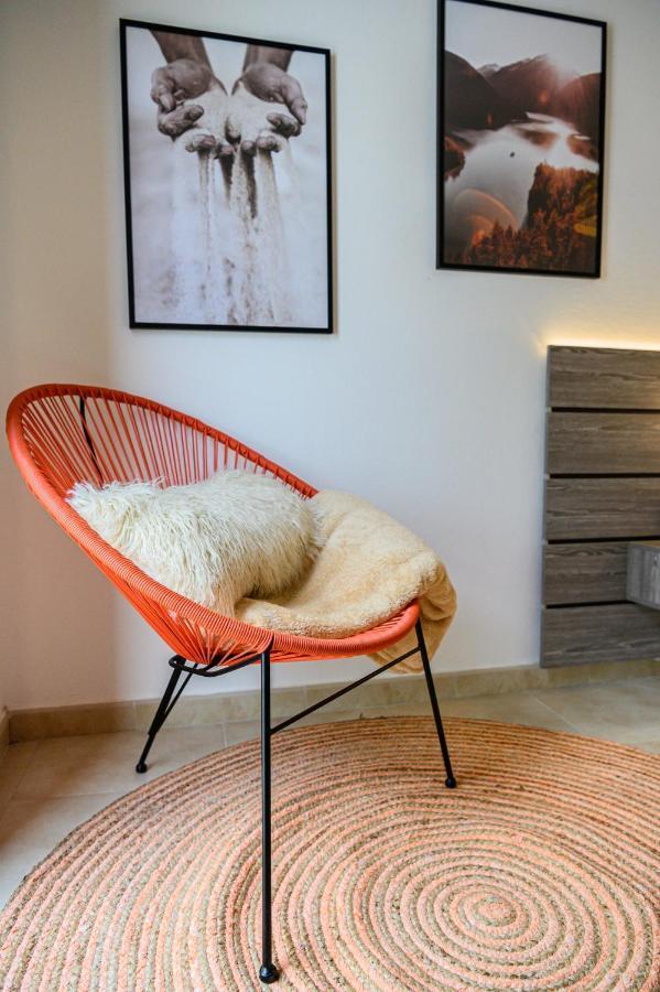 Lantia Rooftop House Hostel *